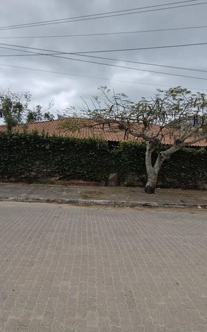Casa para alugar com 205m², 3 quartos e 4 vagas Casa para alugar com 205m², 3 quartos e 4 vagasÁrea externa