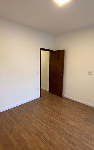 Casa à venda com 125m², 3 quartos e 2 vagas Casa à venda com 125m², 3 quartos e 2 vagasQuarto 3