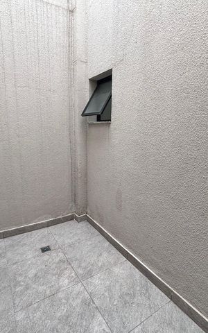 Casa à venda com 125m², 3 quartos e 2 vagas Casa à venda com 125m², 3 quartos e 2 vagasQuintal