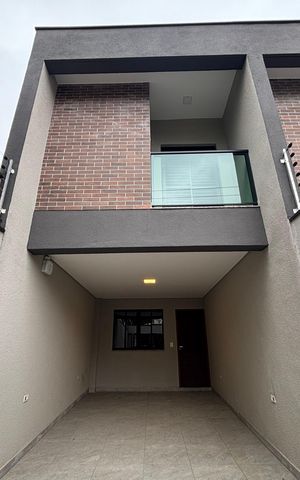 Casa à venda com 125m², 3 quartos e 2 vagas Casa à venda com 125m², 3 quartos e 2 vagasGaragem