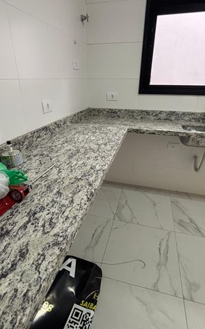 Casa à venda com 125m², 3 quartos e 2 vagas Casa à venda com 125m², 3 quartos e 2 vagasCozinha