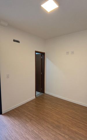 Casa à venda com 125m², 3 quartos e 2 vagas Casa à venda com 125m², 3 quartos e 2 vagasQuarto Suíte