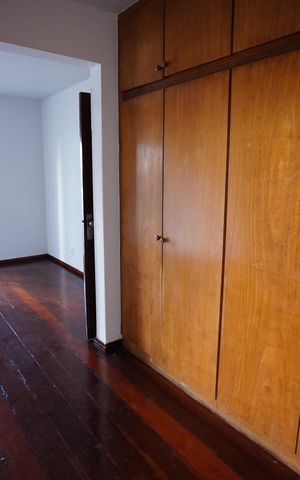 Apartamento para alugar com 120m², 4 quartos e 2 vagas Apartamento para alugar com 120m², 4 quartos e 2 vagasQuarto 4