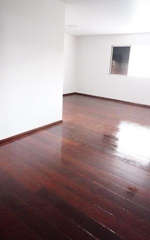 Apartamento para alugar com 120m², 4 quartos e 2 vagas Apartamento para alugar com 120m², 4 quartos e 2 vagasSala