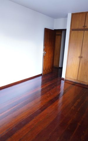 Apartamento para alugar com 120m², 4 quartos e 2 vagas Apartamento para alugar com 120m², 4 quartos e 2 vagasQuarto 3
