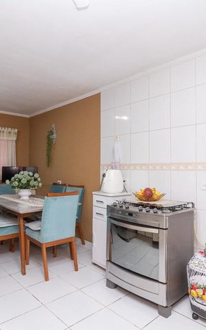 Casa à venda com 146m², 3 quartos e 2 vagas Casa à venda com 146m², 3 quartos e 2 vagasCozinha