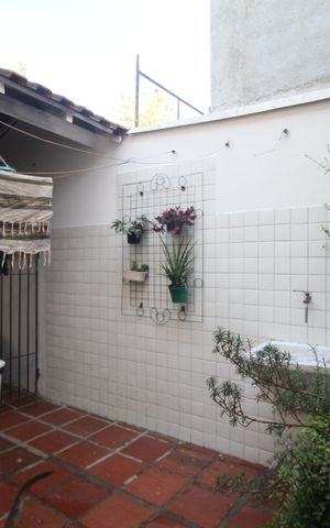 Casa à venda com 264m², 3 quartos e 2 vagasÁrea externa