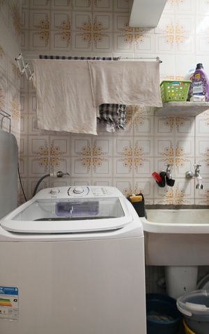 Casa à venda com 264m², 3 quartos e 2 vagasÁrea de Serviço