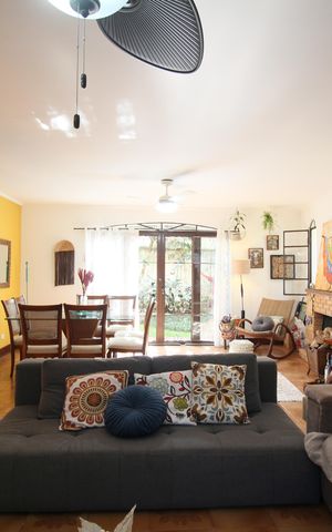 Casa à venda com 264m², 3 quartos e 2 vagasSala