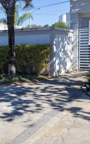 Apartamento à venda com 44m², 2 quartos e 1 vaga Apartamento à venda com 44m², 2 quartos e 1 vagaFachada do condomínio