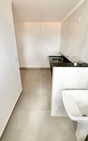 Apartamento à venda com 45m², 2 quartos e 1 vaga Apartamento à venda com 45m², 2 quartos e 1 vagaCozinha e Área de Serviço