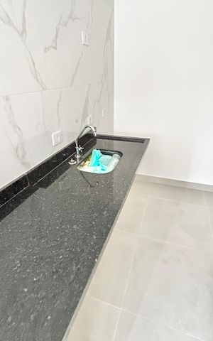 Apartamento para alugar com 40m², 2 quartos e sem vaga Apartamento para alugar com 40m², 2 quartos e sem vagaCozinha e Área de Serviço