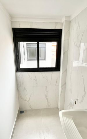 Apartamento para alugar com 40m², 2 quartos e sem vaga Apartamento para alugar com 40m², 2 quartos e sem vagaCozinha e Área de Serviço