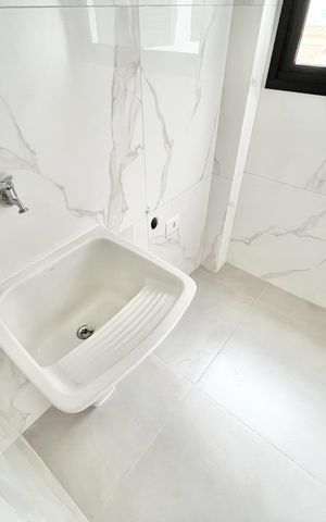 Apartamento à venda com 40m², 2 quartos e sem vagaCozinha e Área de Serviço