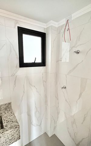 Apartamento à venda com 40m², 2 quartos e sem vagaBanheiro