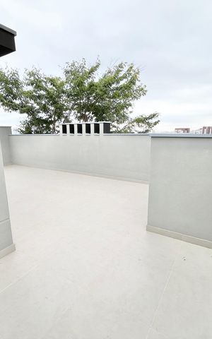Apartamento à venda com 48m², 2 quartos e 1 vaga Apartamento à venda com 48m², 2 quartos e 1 vagaVaranda