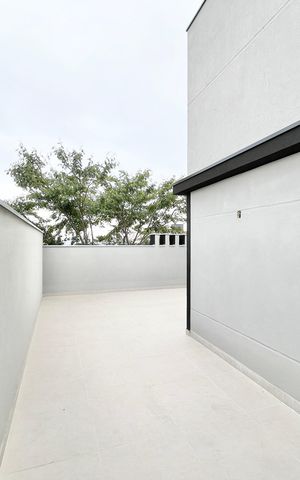 Apartamento à venda com 48m², 2 quartos e 1 vaga Apartamento à venda com 48m², 2 quartos e 1 vagaVaranda