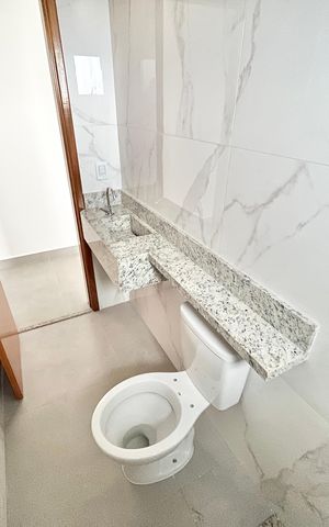Apartamento à venda com 48m², 2 quartos e 1 vaga Apartamento à venda com 48m², 2 quartos e 1 vagaBanheiro