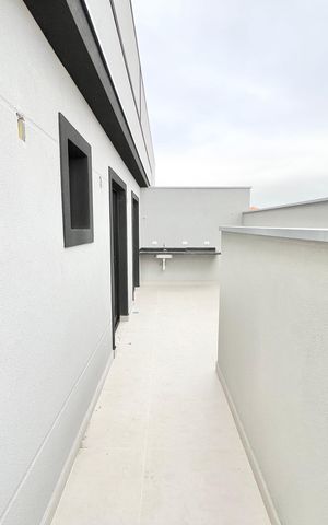 Apartamento à venda com 48m², 2 quartos e 1 vaga Apartamento à venda com 48m², 2 quartos e 1 vagaVaranda