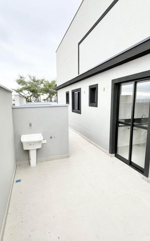 Apartamento à venda com 48m², 2 quartos e 1 vaga Apartamento à venda com 48m², 2 quartos e 1 vagaVaranda