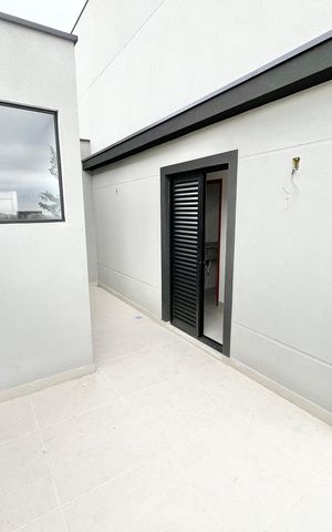 Apartamento à venda com 48m², 2 quartos e 1 vaga Apartamento à venda com 48m², 2 quartos e 1 vagaVaranda