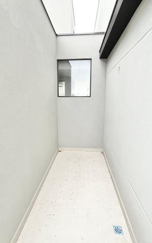Apartamento à venda com 48m², 2 quartos e 1 vaga Apartamento à venda com 48m², 2 quartos e 1 vagaVaranda