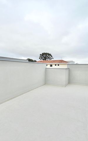 Apartamento à venda com 48m², 2 quartos e 1 vaga Apartamento à venda com 48m², 2 quartos e 1 vagaVaranda