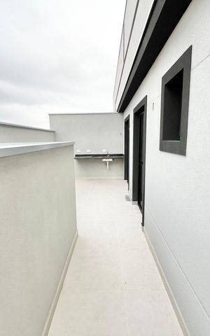 Apartamento à venda com 48m², 2 quartos e 1 vaga Apartamento à venda com 48m², 2 quartos e 1 vagaVaranda