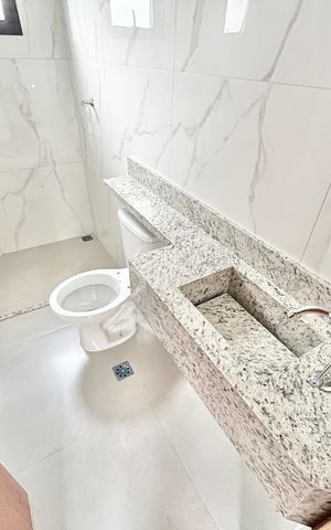 Apartamento à venda com 48m², 2 quartos e 1 vaga Apartamento à venda com 48m², 2 quartos e 1 vagaBanheiro da Suíte