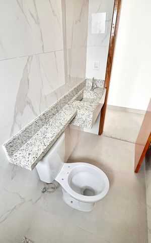 Apartamento à venda com 48m², 2 quartos e 1 vaga Apartamento à venda com 48m², 2 quartos e 1 vagaBanheiro