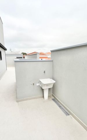 Apartamento à venda com 48m², 2 quartos e 1 vaga Apartamento à venda com 48m², 2 quartos e 1 vagaVaranda
