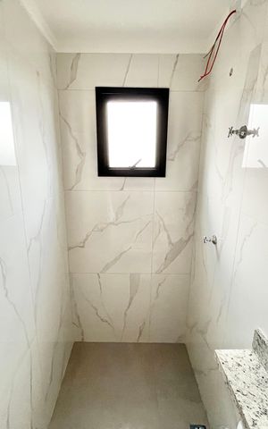 Apartamento à venda com 48m², 2 quartos e 1 vaga Apartamento à venda com 48m², 2 quartos e 1 vagaBanheiro