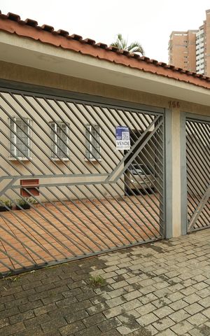 Casa para alugar com 300m², 5 quartos e 4 vagasPlaca