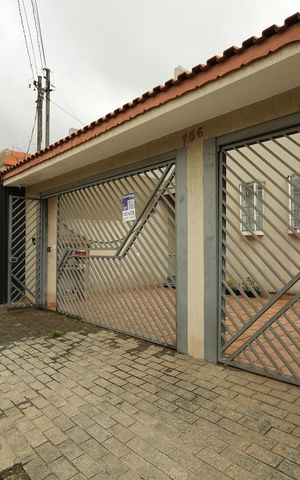 Casa para alugar com 300m², 5 quartos e 4 vagasPlaca