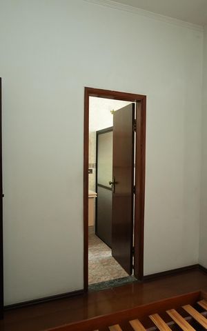 Casa para alugar com 300m², 5 quartos e 4 vagasQuarto Suíte