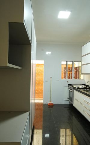 Casa para alugar com 300m², 5 quartos e 4 vagasCozinha