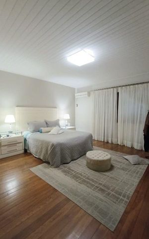 Casa para alugar com 248m², 3 quartos e 7 vagasQuarta 1 