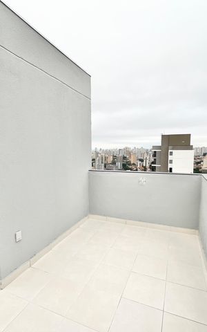 Apartamento à venda com 81m², 1 quarto e sem vaga Apartamento à venda com 81m², 1 quarto e sem vagaVaranda