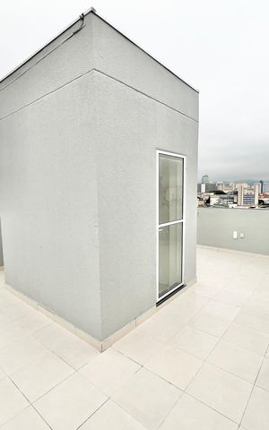 Apartamento à venda com 81m², 1 quarto e sem vaga Apartamento à venda com 81m², 1 quarto e sem vagaVaranda