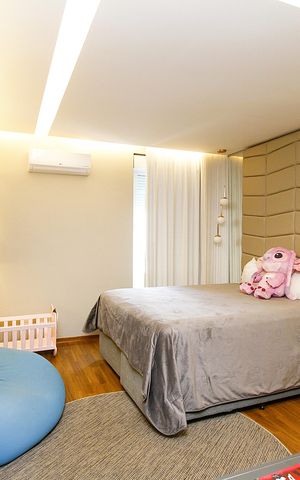 Casa à venda com 360m², 5 quartos e 3 vagasQuarto 3 - Suíte