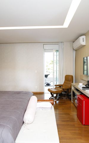 Casa à venda com 360m², 5 quartos e 3 vagasQuarto 1 - Suíte