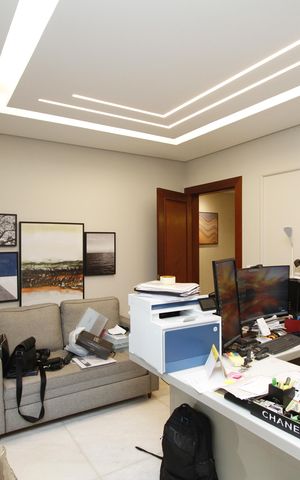 Casa à venda com 360m², 5 quartos e 3 vagasEscritório