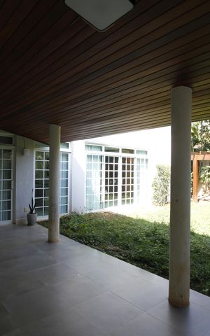 Casa à venda com 360m², 5 quartos e 3 vagasÁrea externa