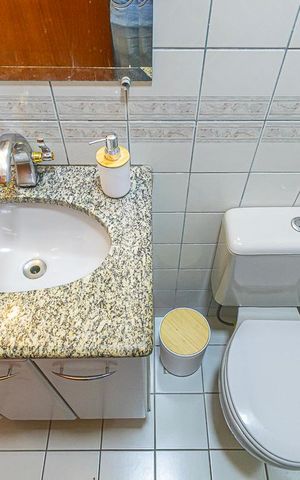 Apartamento para alugar com 70m², 3 quartos e 1 vaga Apartamento para alugar com 70m², 3 quartos e 1 vagaBanheiro