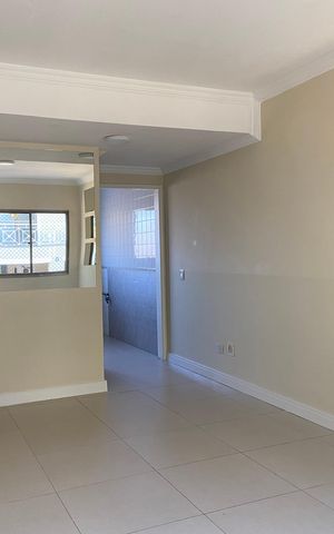 Casa de condomínio à venda com 144m², 2 quartos e 1 vaga Casa de condomínio à venda com 144m², 2 quartos e 1 vagaSala