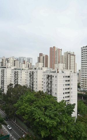Apartamento à venda com 160m², 3 quartos e 3 vagasVaranda