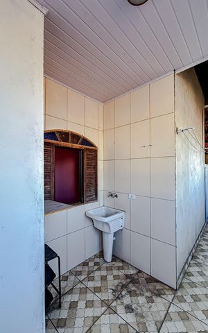 Casa de condomínio à venda com 320m², 8 quartos e 12 vagasÁrea de Serviço