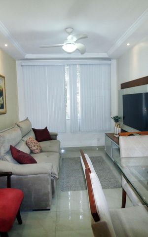 Apartamento à venda com 70m², 2 quartos e 1 vagaSala