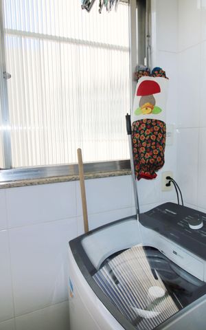 Apartamento à venda com 70m², 2 quartos e 1 vagaÁrea de Serviço