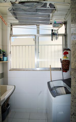 Apartamento à venda com 70m², 2 quartos e 1 vagaÁrea de Serviço
